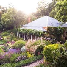Botanicaetcetera Romantic Gardens No 1 The Garden At St Erth In Blackwood Victoria Australia A Dr Garden Ideas Australia Australian Garden Cottage Garden