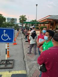 The closest stations to jabatan pengangkutan jalan (jpj) are: Frdmyti On Twitter Bertapa Jabatan Pengangkutan Jalan Jpj In Shah Alam Selangor Https T Co Pyoscoeicp