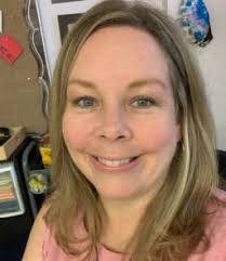 Lisa Partain's Instagram, Twitter & Facebook