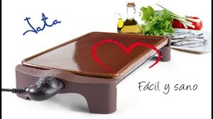 Descubre las ventajas de cocinar con las planchas de asar terracota de jata, un sabor único y natural en todo tipo de alimentos. Jata Plancha Terracota Spot 2014 Youtube