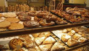 How I Ate Pastries Every Day On A Trip To France And Didn T Gain Any Weight French Pastries Display French Pastries Pastry Display