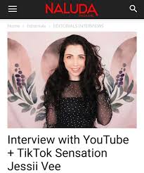 Jessii Vee - Tiktok | Linkedin
