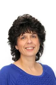 Donna Perillo's Instagram, Twitter & Facebook