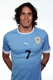 Deretan pemain ganteng jelang uruguay kontra cavani berjalan sendiri kemudian dibantu oleh ronaldo dengan memapahnya hingga tepi lapangan. 57 Edinson Cavani Ideas Soccer Players Football Soccer