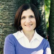 Jen Barth's Instagram, Twitter & Facebook