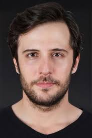 Cast & Crew for Aslan Ailem 1x26 "Episode 26"