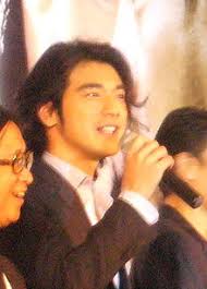 Takeshi kaneshiro 金城 武 🎂oct.11 🚼 1/2 taiwanese and 1/2 japanese. é‡'åŸŽæ­¦ ç»´åŸºç™¾ç§'