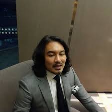 Selamat Pagi Korang Video Istimewa Untuk Peminat Peminat Anuar Zain Kalau Nak Dengar Full Cepat Request Lagu Ni Kat Stesen Stesen Radio An Instagram Posts Instagram Music