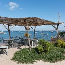 Cabane De D Gustation D Huitre Face Au Bassin D Arcachon Au Village De L Herbe Cap Ferret Arcachon Bassin D Arcachon