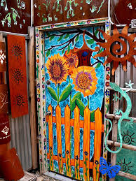 The muted shade of blue/aqua allows for play with the decor. 14 Cool Door Painting Design Ideas To Stand Out Lovetoknow