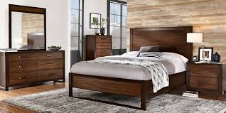 With value city furniture's selection of on sale bedroom furniture, you'll be able to outfit your entire sleep suite in splendor without breaking your budget. Discount Bedroom Furniture Rooms To Go Outlet