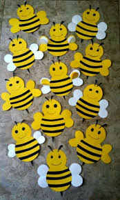 Zu den bastelideen gibt es kostenlose bastelvorlagen. Busy Bees For 4k Bee Here Attendance Board Bulletinboard School Basteln Fruhling Kinder Basteln Mit Kindern Herbst Bienen Basteln