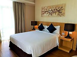 A celebration of slytherin can be seen at warner bros. 18 Hotel Rooms With Jacuzzi In Kuala Lumpur Anna S Guide