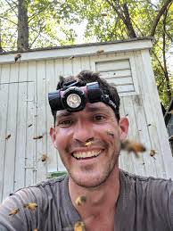 Zachary Bee's Instagram, Twitter & Facebook