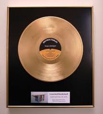 make a gold record records diy gold diy record crafts