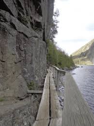 This route climbs through avalanche pass to. At Avalanche Lake The Hitch Up Matildas Have A Long History The Adirondack Almanack
