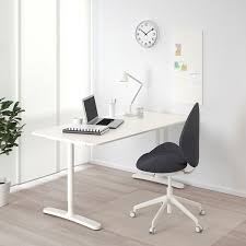 Make it the central focus of your space and build from there. Buy Bekant Desk White 160x80 Cm Online Uae Ikea