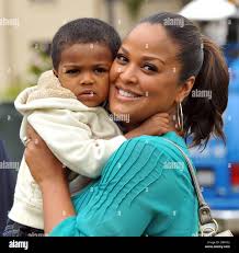 Laila ali and son hi-res stock photography and images