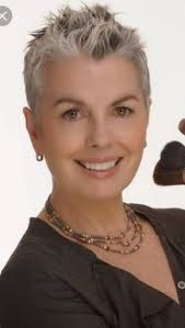 Découvrez les modèles de coiffures courtes avec les coupes de cheveux courts. Best 25 Very Short Hair Ideas Coupe De Cheveux Courte Cheveux Courts Cheveux Tres Courts