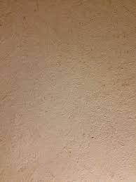 gros plan sur l enduit chanvre et chaux focus on hemp and lime plaster chanvre chaux enduit