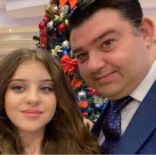 Why catacomb barge is used a lot in Star shatter ?