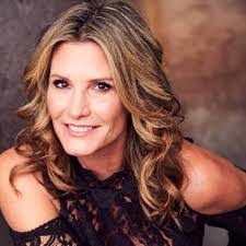 Jennifer Whidden's Instagram, Twitter & Facebook