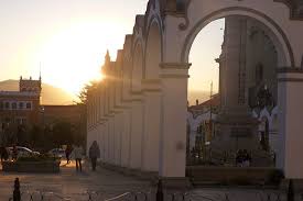 Maybe you would like to learn more about one of these? Atardecer En Plaza 6 De Agosto Picture Of Plaza 10 De Noviembre Potosi Tripadvisor