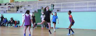 Si des précautions sont à prendre avant de commencer la pratique d'un sport, les avant de s'adonner à une nouvelle activité physique et sportive, il faut avant tout connaitre et tenir compte de ses capacités. Le Sport Par Les Jeunes Region Normandie