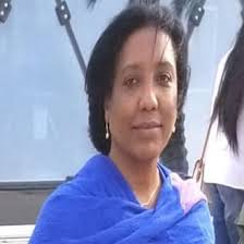 Linda Tavernier's Instagram, Twitter & Facebook