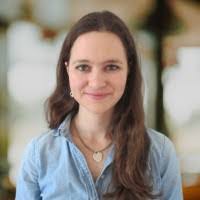 Corinne Stephenson's Instagram, Twitter & Facebook