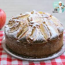 La torta di mele con la ricetta classica, infatti, prevede uova latte e burro, ma noi oggi prepareremo un dolce vegan utilizzando come ingrediente principale come preparare la torta di mele cremosa. Pan Di Mela Torta Con Le Mele Frullate Veloce L Angolo Di Cristy