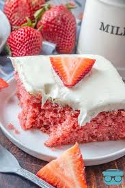 Duncan hines strawberry pound cake. Easy Fresh Strawberry Cake Video The Country Cook