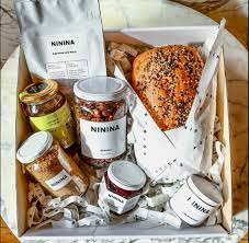 Maybe you would like to learn more about one of these? Dia Del Amigo 2020 Ideas De Regalos Bandejas Y Tazas Delivery De Comida Y Regalos El Cronista