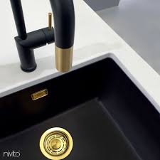 Budget friendly brass and gold faucets to keep your bath update on track | inbetweenchaos.com #brass #bath #budget. Brass Gold Faucet Black Gold Brass Pullout Hose