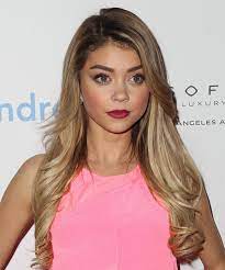 Sarah Hyland S Hairstyles For Heart Faces