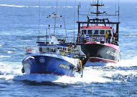Retour Des Pecheurs Au Port Du Guilvinec Finistere Bretagne Bretagne Finistere Bretagne Finistere