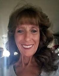 Lisa Rott's Instagram, Twitter & Facebook