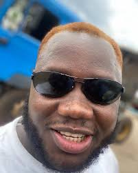 A version of me you've probably not seen… Meanwhile, I'm proud of  growth.🚀🚀