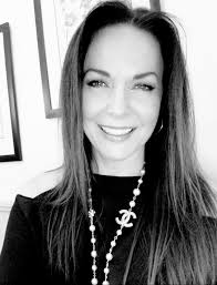 Elizabeth Primm's Instagram, Twitter & Facebook