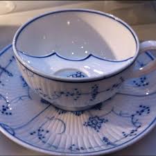 Tasse Moustache Exposee Au Musee Du Chocolat Paris Porcelain Ceramics Porcelain Mugs Tea Cups