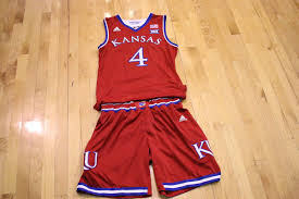 Official account for kansas men's basketball. Kansas Jayhawk Fans On Twitter The Reds Are Back Ku Will Wear Red Uniforms For Tonight S Game Against Texas