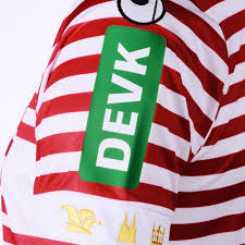 Fc köln und ausrüster uhlsport das ringelshirt mit dem trikot zu einer jecken kombination. Fc Koln 2018 19 Uhlsport Carnival Kit 18 19 Kits Football Shirt Blog
