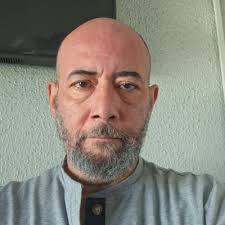 Claudio Acevedo Véliz (@Aceveliz)