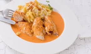 Zwiebel Sahne Hahnchen Mit Spatzle Aio All In One Mixgenuss Blog Rezepte Mix Genuss Hahncheninnenfilet Rezept