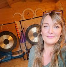 Sometimes the healer needs healing . So here is for all my sound family, a  quick little minute/reminder to take a moment for yourself 🙏🏼💖