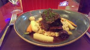 Sign up here to get gordon ramsay's secret to making perfect eggs and more sent to your inbox. Ale Braised Short Ribs Picture Of Gordon Ramsay Pub Grill Atlantic City Tripadvisor