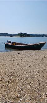 My uncle Pete zvokel built this boat in 1987. She is still going ...