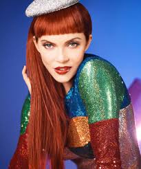 Pussycat Doll Carmit