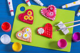 Successivamente far raffreddare il composto per qualche minuto a. Come Fare La Pasta Di Sale Ricetta E Consigli Ohga