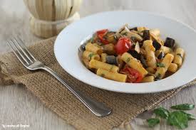 Naturalmente, per fare legare il condimento alla. Pasta Tonno E Melanzane Semplice E Veloce La Cucina Di Regine